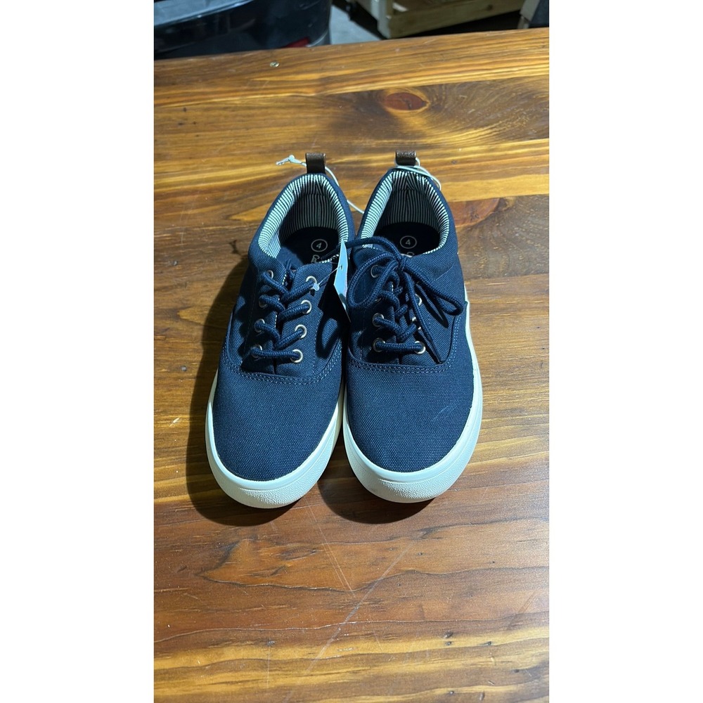 4Y Cat & Jack Jett Kids Navy Blue Low Top Sneakers Lace Up Padded Collar